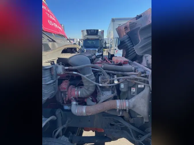 2018 FREIGHTLINER/MERCEDES CASCADIA 125