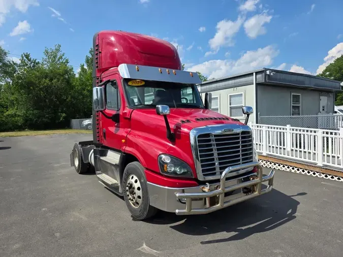 2019 FREIGHTLINER/MERCEDES CASCADIA 12565bca3ad84fd38ae3fdb5c56ff8ca15d