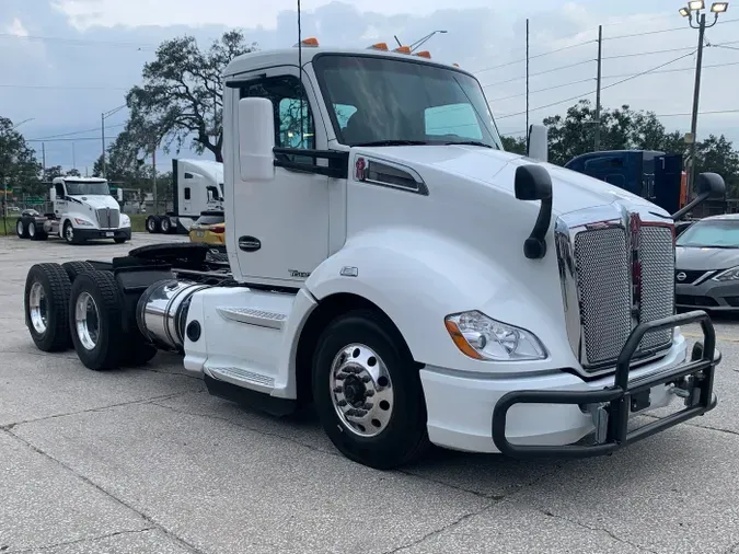 2020 Kenworth T680