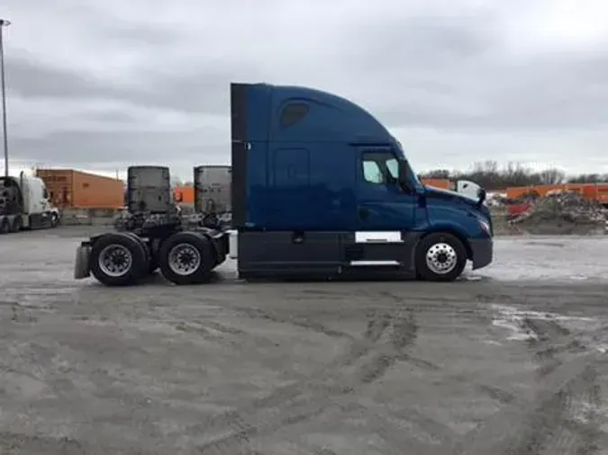 2022 Freightliner Cascadia