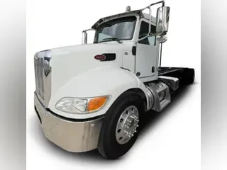 2021 Peterbilt 337