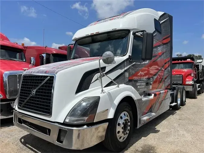 2011 VOLVO VNL64T67065c9ed54458cf774cde6cda599155ed2