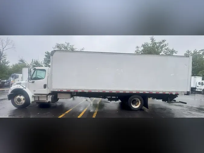 2018 FREIGHTLINER M2 106