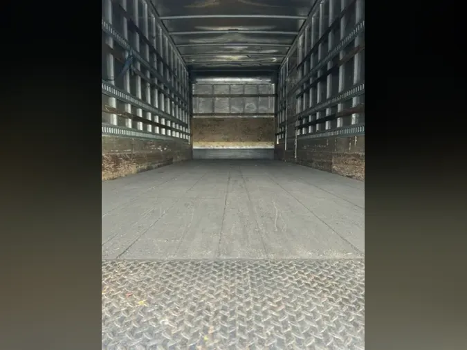 2020 FREIGHTLINER/MERCEDES M2 106