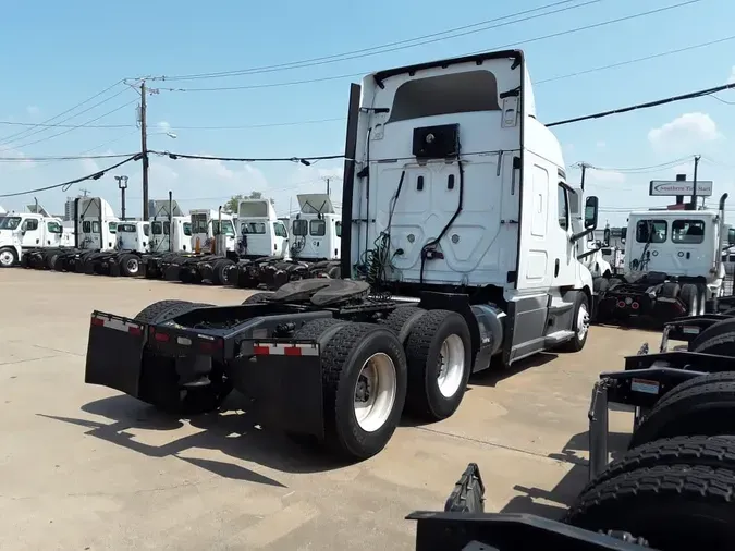 2019 FREIGHTLINER/MERCEDES CASCADIA