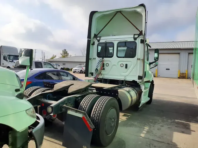 2020 FREIGHTLINER/MERCEDES NEW CASCADIA 11665d1dbf8b57c111832c2661e61b0d37c