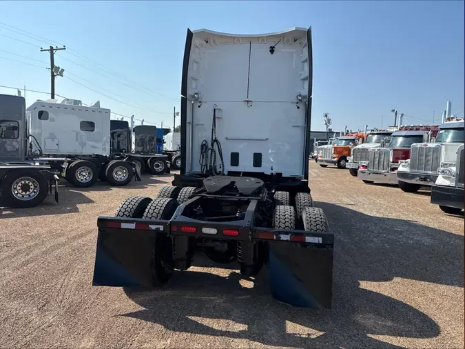 2021 Peterbilt 579