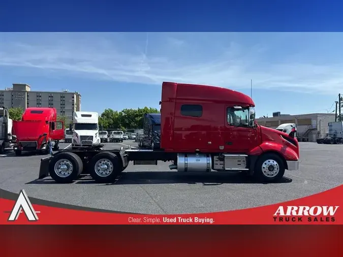 2021 VOLVO VNL740