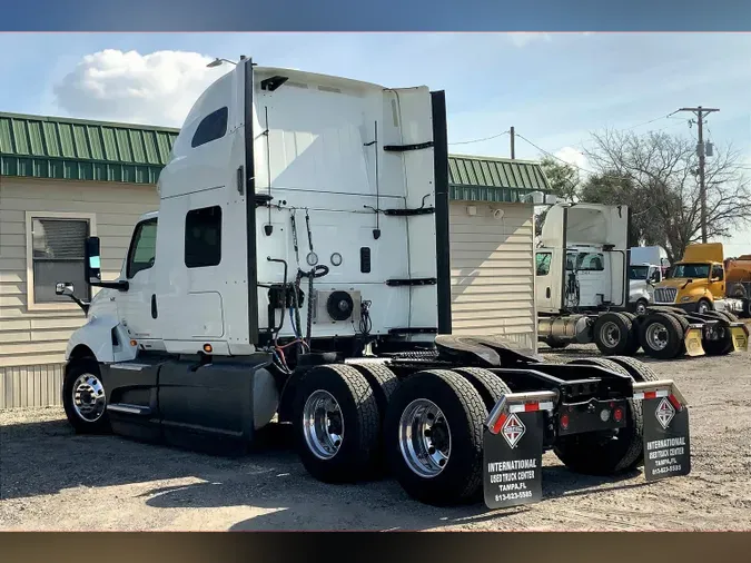2021 INT LT625 6x4