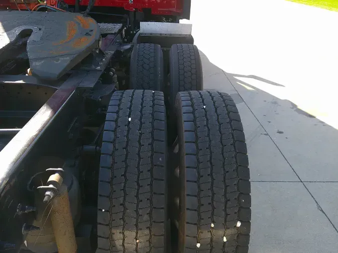 2022 Kenworth T680