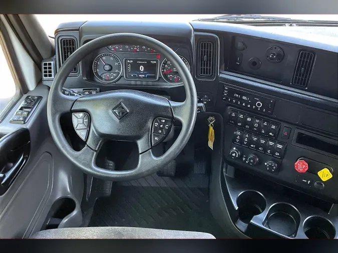 2023 INT LT625 6x465d74bae14d2646d09f51f7e7ef570eb