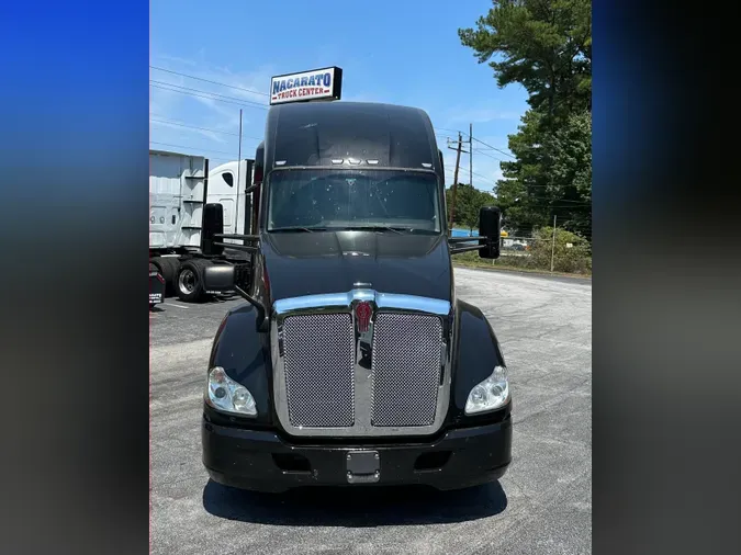 2021 KENWORTH T680