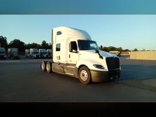 2022 International LT