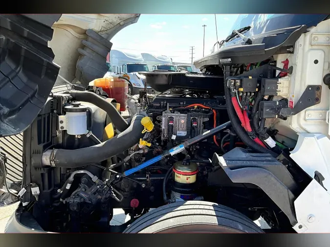 2019 INT LT625 6x4
