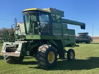 1982 John Deere 6620SH