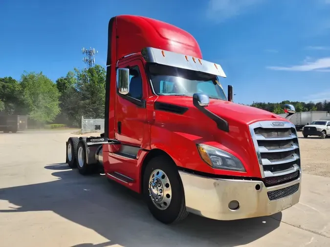 2019 FREIGHTLINER/MERCEDES NEW CASCADIA PX12664
