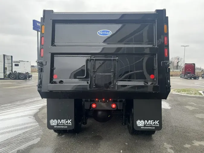 2026 VOLVO VHD64B300