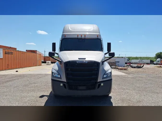 2023 Freightliner Cascadia 12665f5dc020b6b6308007b073186ccf21a
