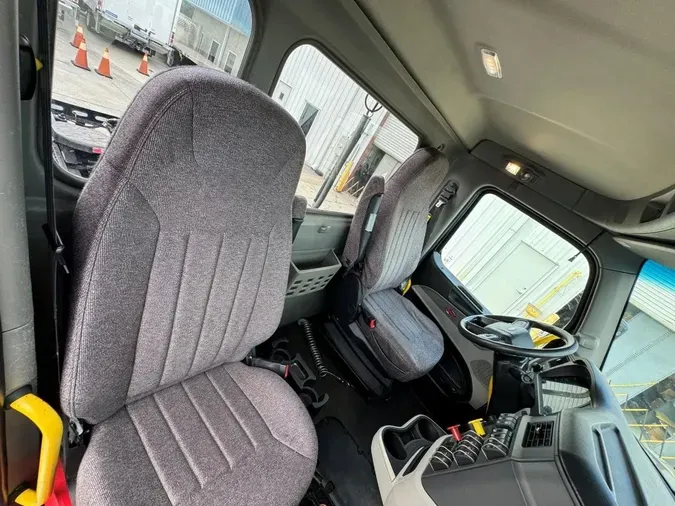 2023 Peterbilt 56765f5f615afa774538f50c6ce7957f404