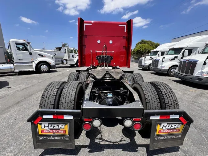 2023 Peterbilt 579