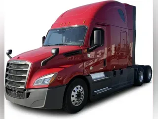 2020 Freightliner Cascadia