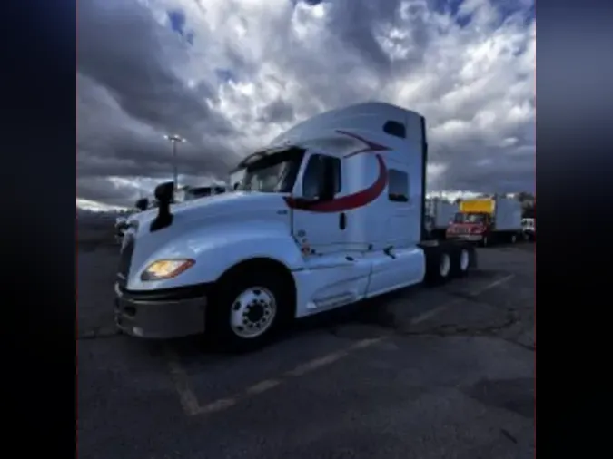 2020 NAVISTAR INTERNATIONAL LT625 SLPR CAB