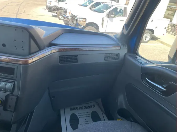 2020 International LT625