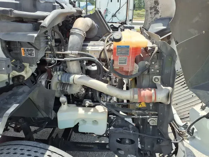 2020 NAVISTAR INTERNATIONAL RH613 DAYCAB S/A