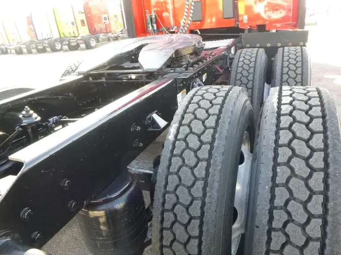 2021 Kenworth T68066070630c8f9f02855246954d35dfc65