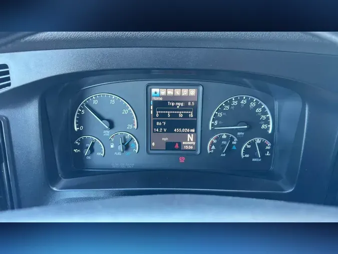 2024 Freightliner Cascadia 126