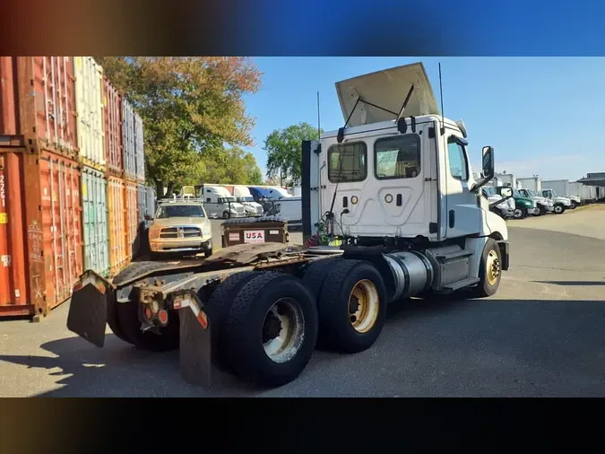 2020 FREIGHTLINER/MERCEDES NEW CASCADIA PX12664660e696202dd6dca216f221c0d773e73