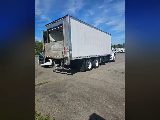 2018 FREIGHTLINER/MERCEDES M2 106