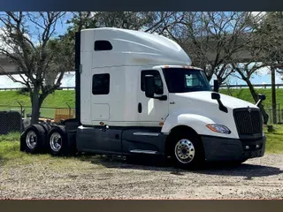 2021 INT LT625 6x4