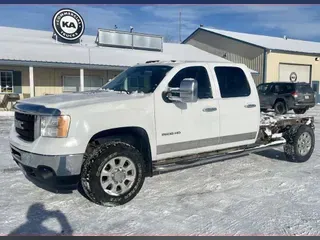 2013 GMC Sierra 2500 HD - Cab Chassis - 4WD 6.0L V8 Vortec