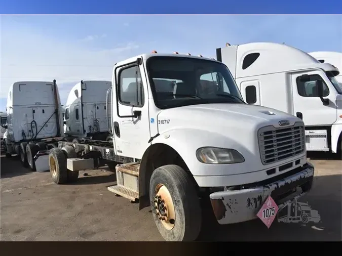 2010 FREIGHTLINER BUSINESS CLASS M2 1066614cb5fa17f8b1f7c56a72cefa78648