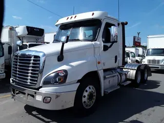 2020 FREIGHTLINER CASCADIA 125