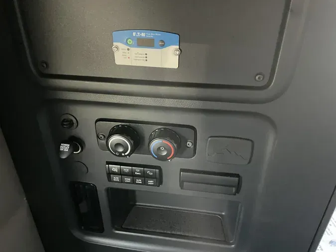 2022 Freightliner Cascadia