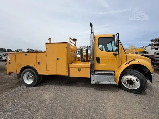 2013 FREIGHTLINER BUSINESS CLASS M2 106