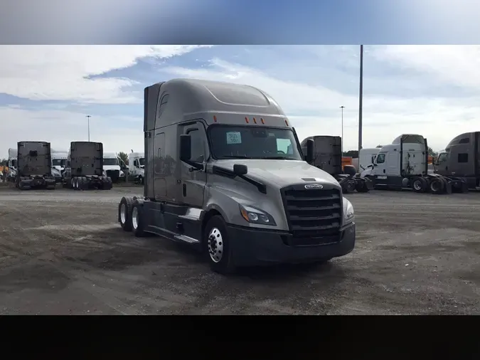 2023 Freightliner Cascadia 126661ffa392f354c9585bab1ce2ca4a0c2