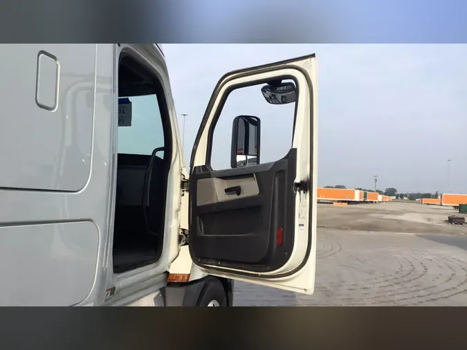 2020 Freightliner Cascadia