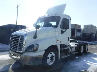 2018 FREIGHTLINER/MERCEDES CASCADIA 125