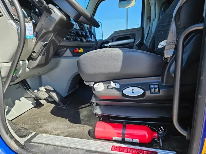 2022 Kenworth T68066278cff349edcd0bf91f0d2fcace28b