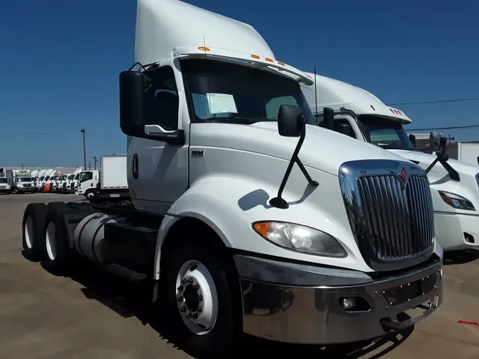 2018 NAVISTAR INTERNATIONAL RH613 DAYCAB T/A