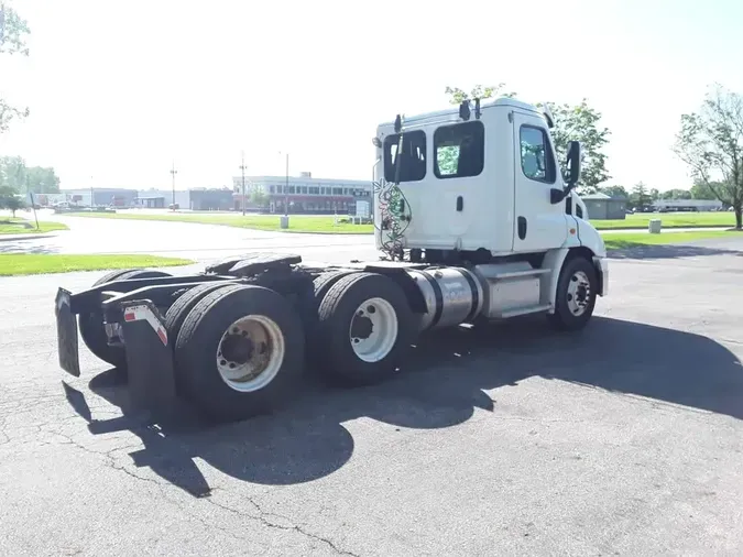 2019 FREIGHTLINER/MERCEDES CASCADIA 11366382470628132977bc715d981790061