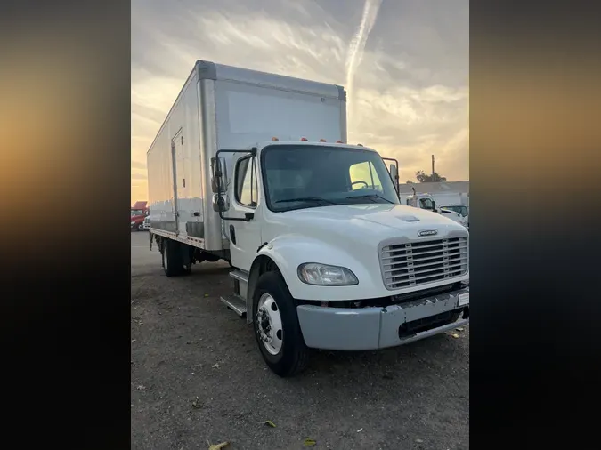 2018 FREIGHTLINER/MERCEDES M2 106