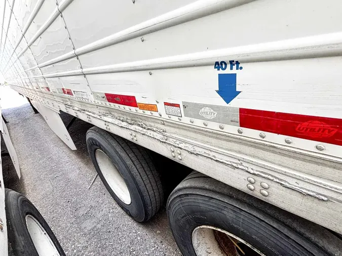2019 UTILITY VS2RA663e8a92a49a5ed3a0def62852b13e4c