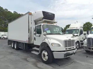 2018 FREIGHTLINER M2 106