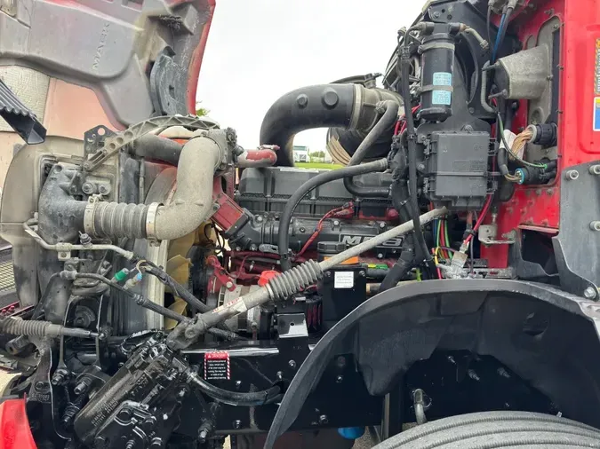 2019 MACK ANTHEM66422450d1ff622b2f8236d6727eb71d