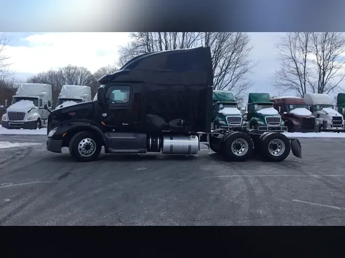 2021 Peterbilt 579