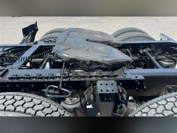 2020 INTERNATIONAL LT